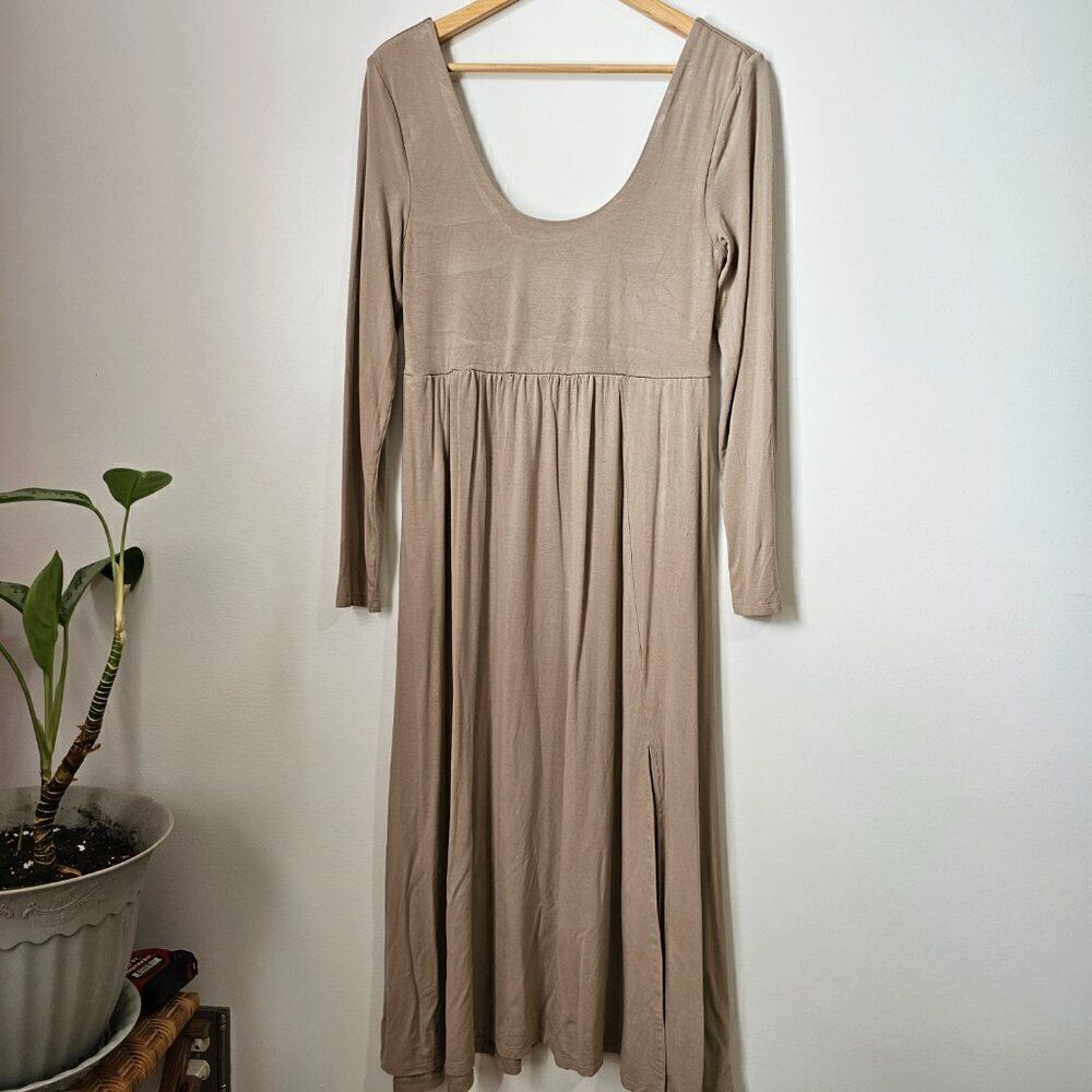 EUC A NEW DAY BEIGE SCOOP NECK LONGSLEEVES MAXI DRESS SIZE MEDIUM